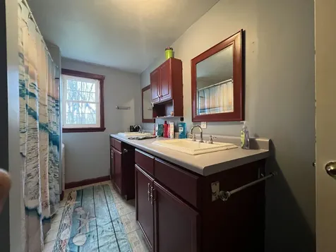 9 Lighthouse Way Newport NH 03773
