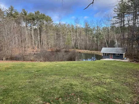 9 Lighthouse Way Newport NH 03773