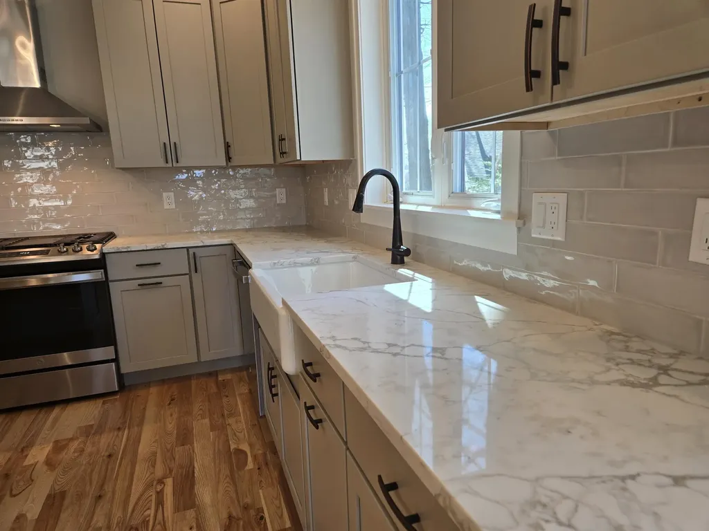 31 Grapevine Run Portsmouth NH 03801