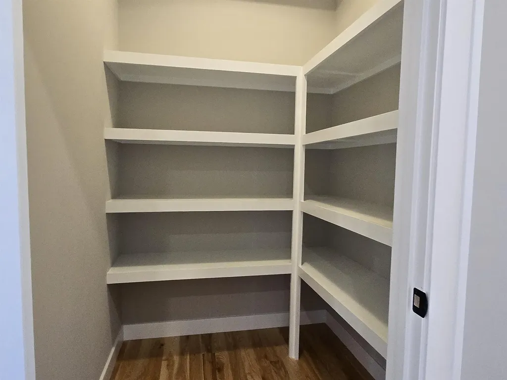 31 Grapevine Run Portsmouth NH 03801