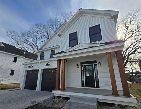 31 Grapevine Run Portsmouth NH 03801