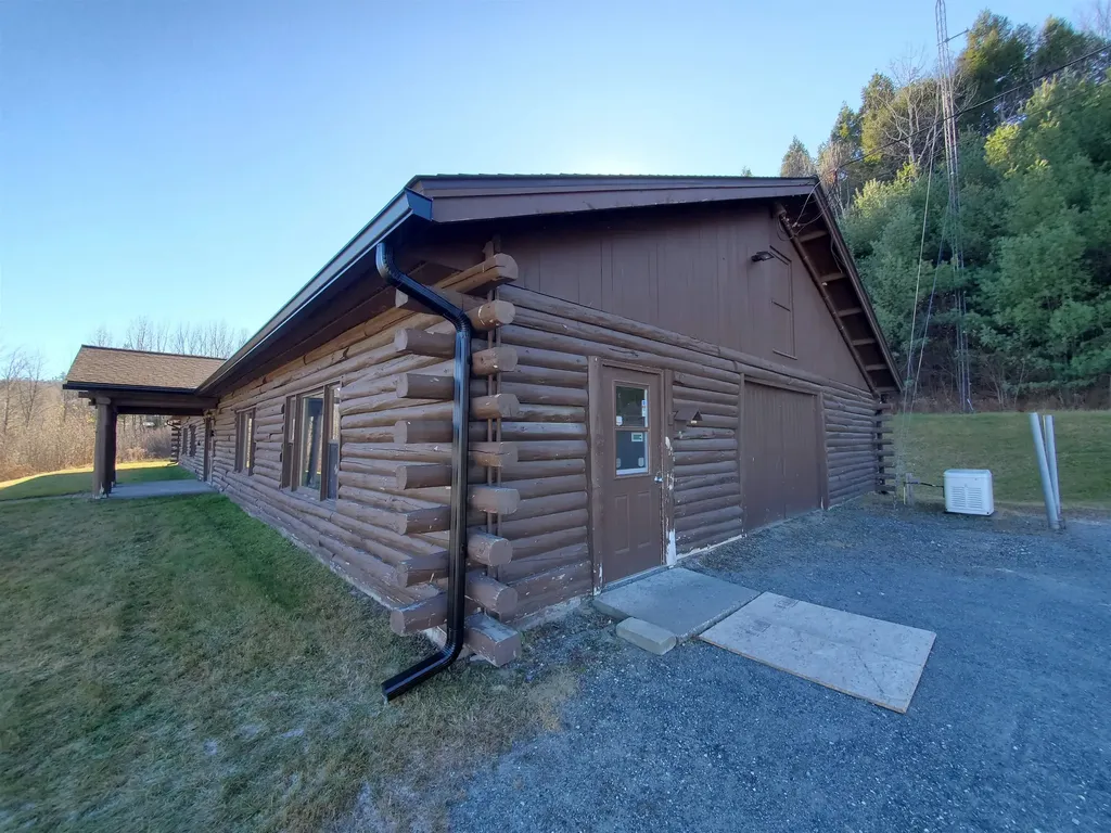 25 Hathorn Drive Enfield NH 03748