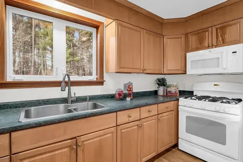 3 Wells Road Salem NH 03079