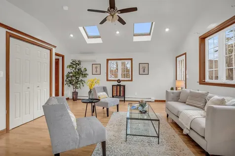 3 Wells Road Salem NH 03079