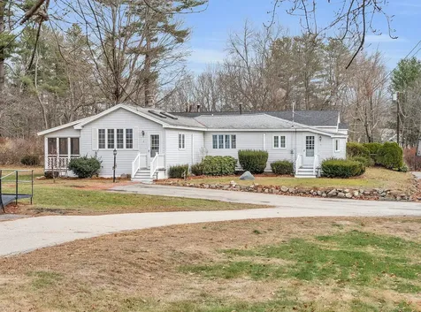 3 Wells Road Salem NH 03079