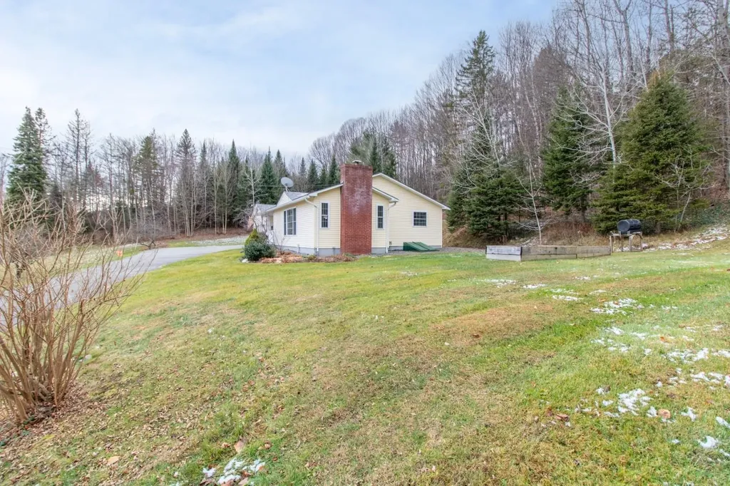1397 Maple Hill Road Barton VT 05822