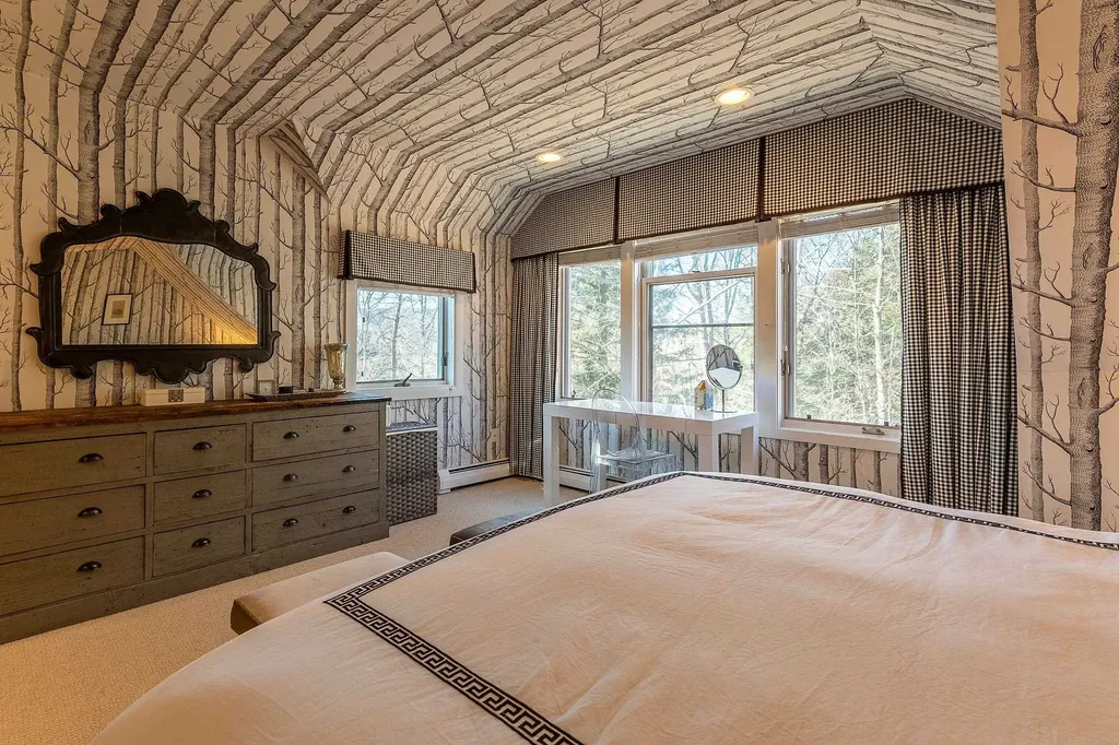 E11 Rock Ridge Road Winhall VT 05340