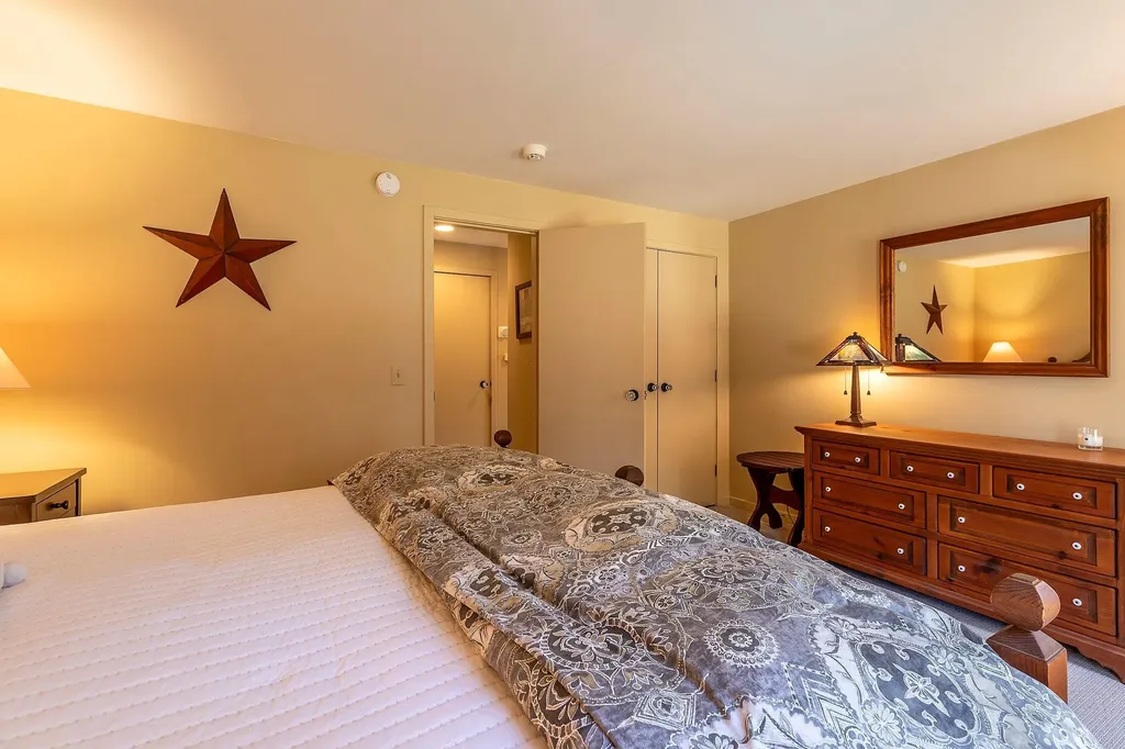 E11 Rock Ridge Road Winhall VT 05340