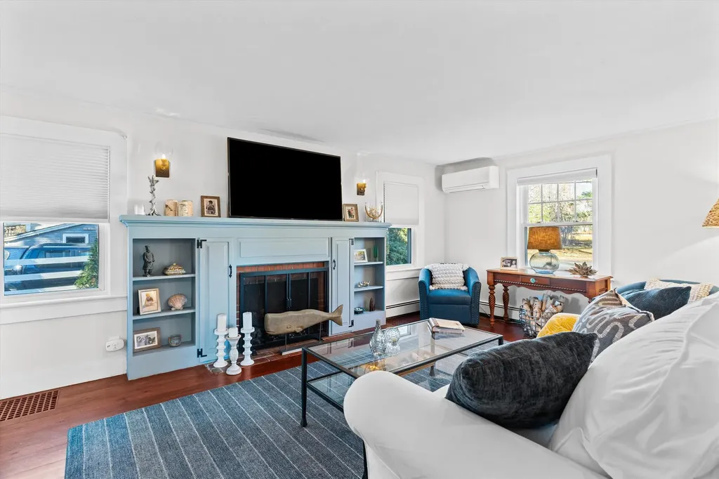 47 Causeway Street Seabrook NH 03874