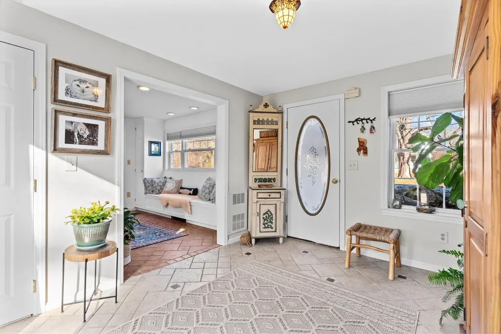 47 Causeway Street Seabrook NH 03874