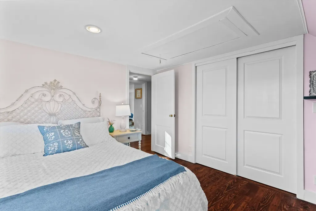 47 Causeway Street Seabrook NH 03874