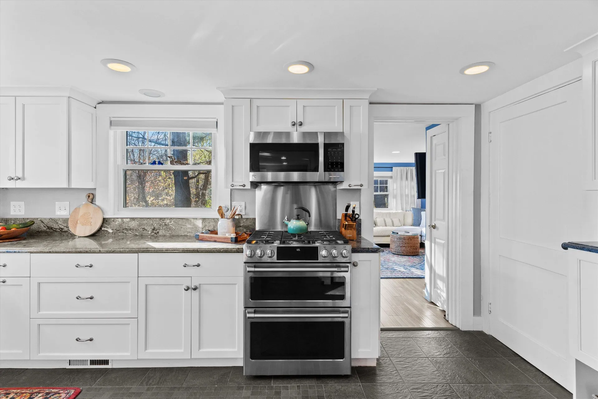 47 Causeway Street Seabrook NH 03874