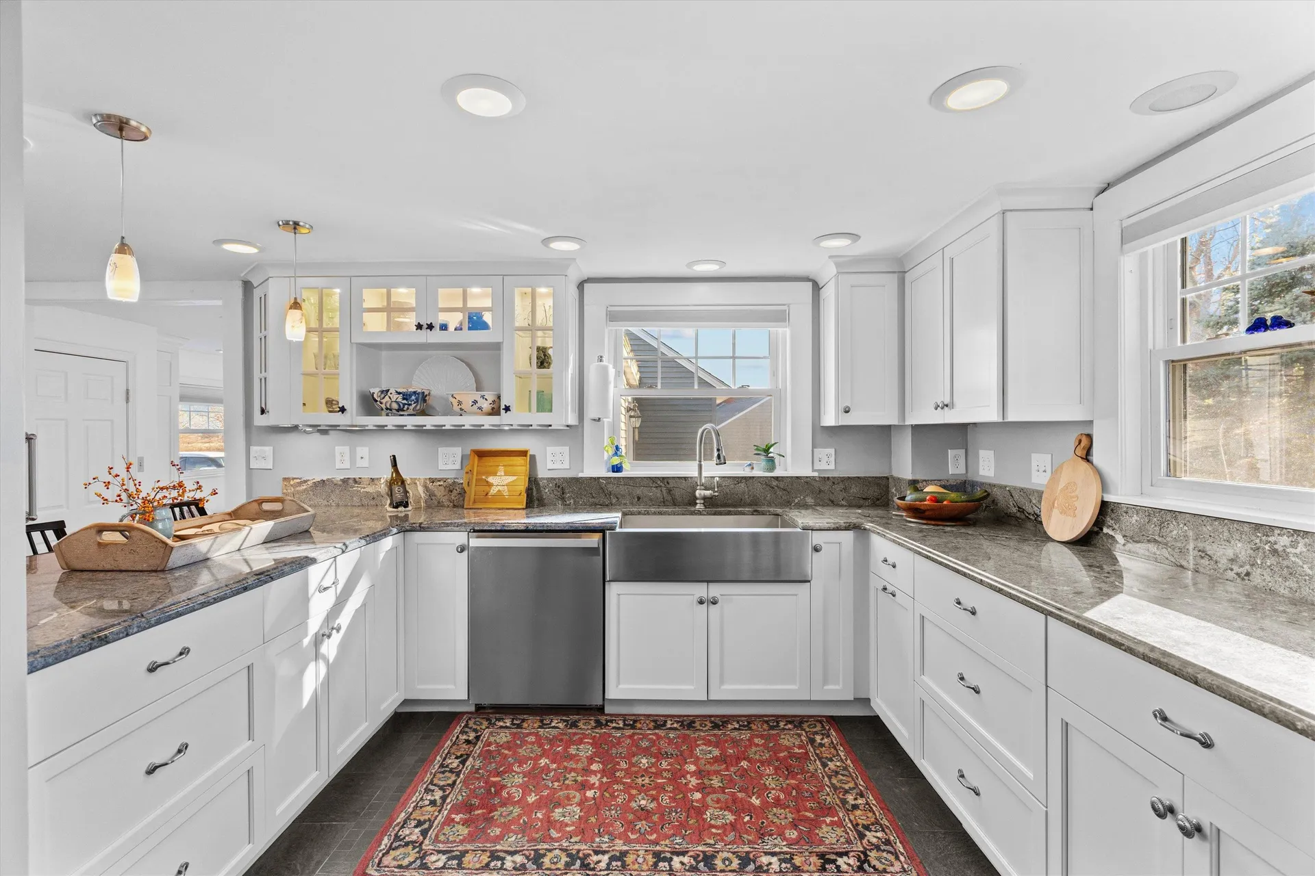 47 Causeway Street Seabrook NH 03874