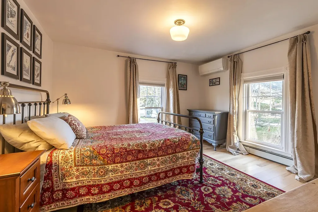 373 Highland Avenue Manchester VT 05255