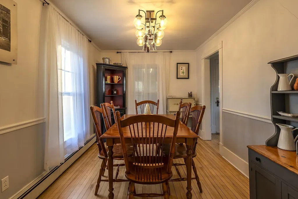 373 Highland Avenue Manchester VT 05255