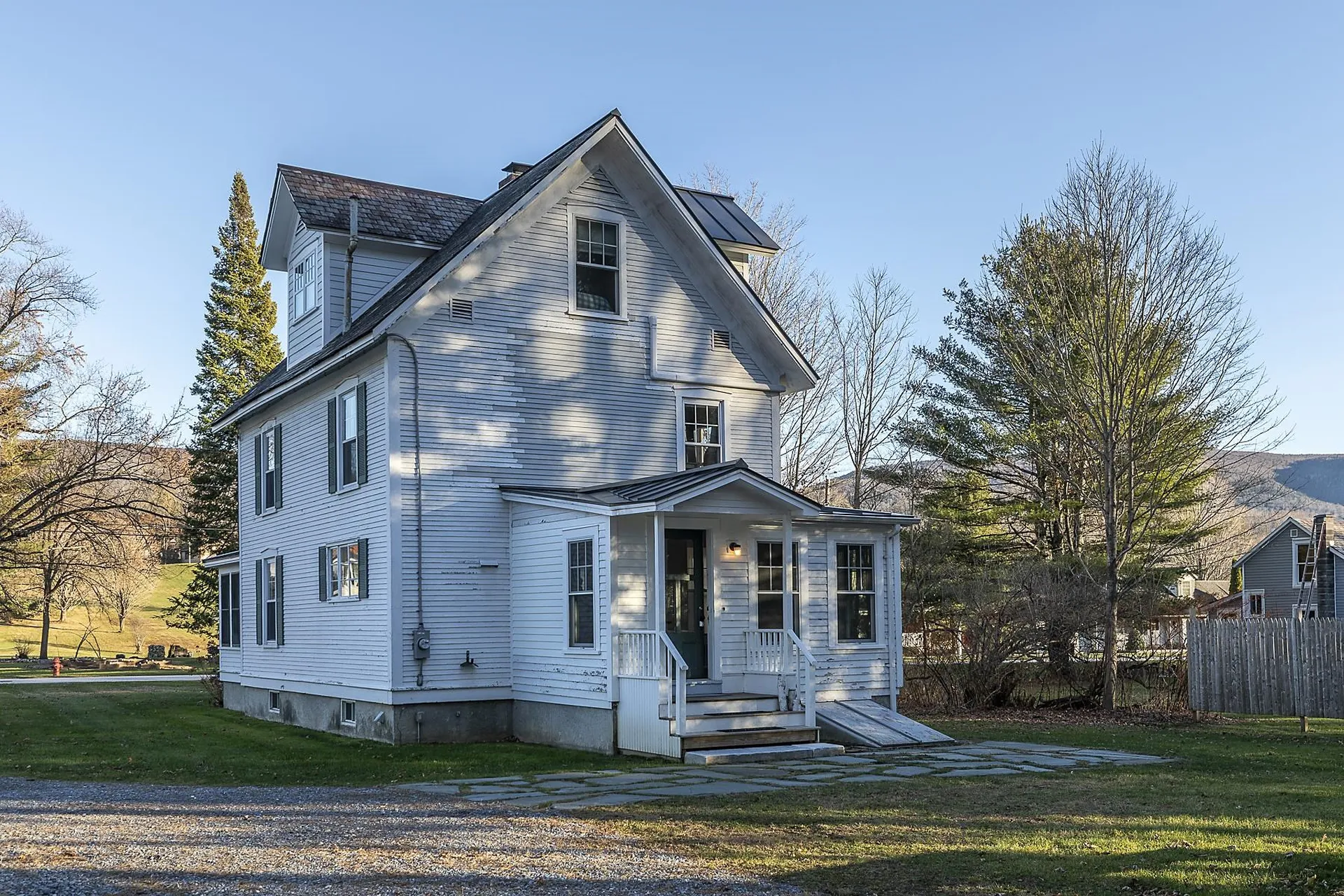 373 Highland Avenue Manchester VT 05255
