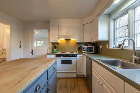 373 Highland Avenue Manchester VT 05255