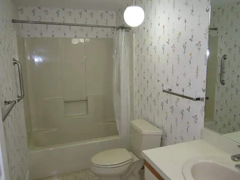 18 Highland Ridge Road New London NH 03257