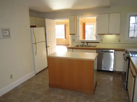 18 Highland Ridge Road New London NH 03257