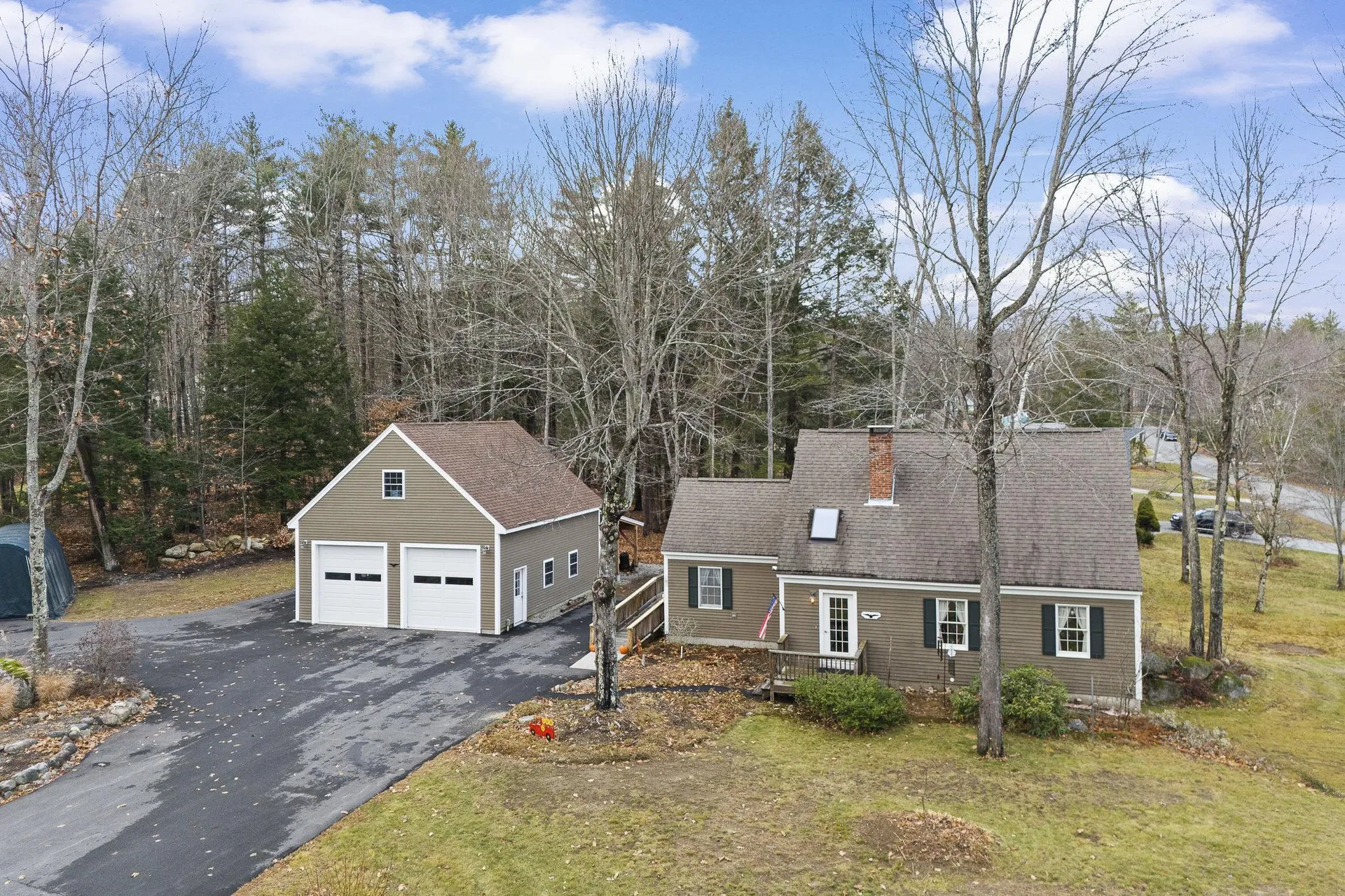 19 Symonds Road Hillsborough NH 03244
