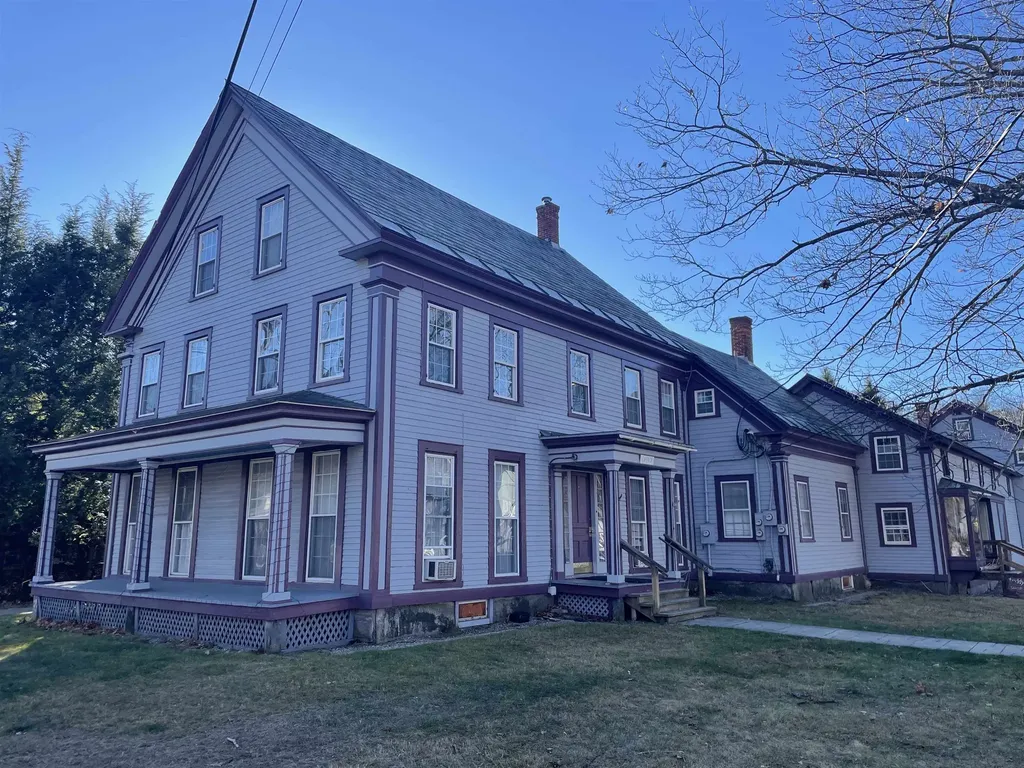 23 School Street Chester VT 05143