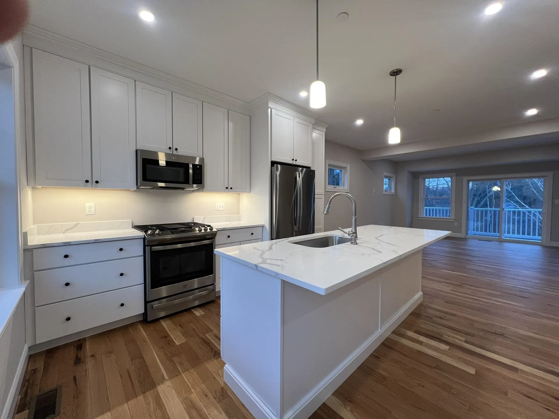 10 Juniper Lane Portsmouth NH 03801