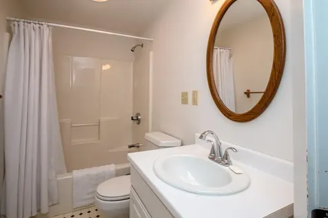 60 Indian Pipe Road Franconia NH 03580