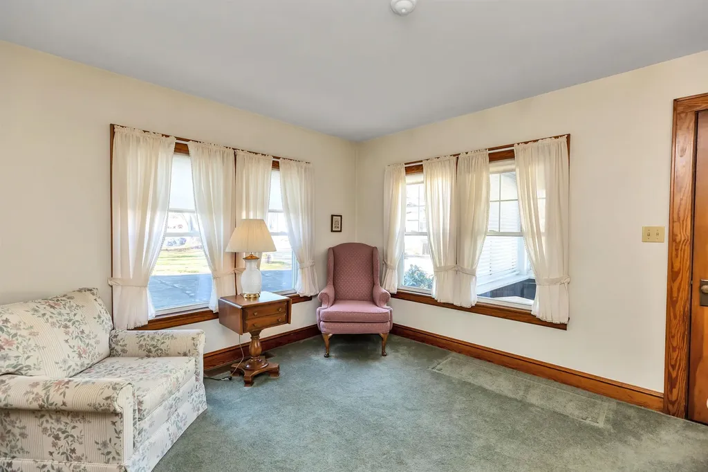1061 Merrill Street Manchester NH 03103