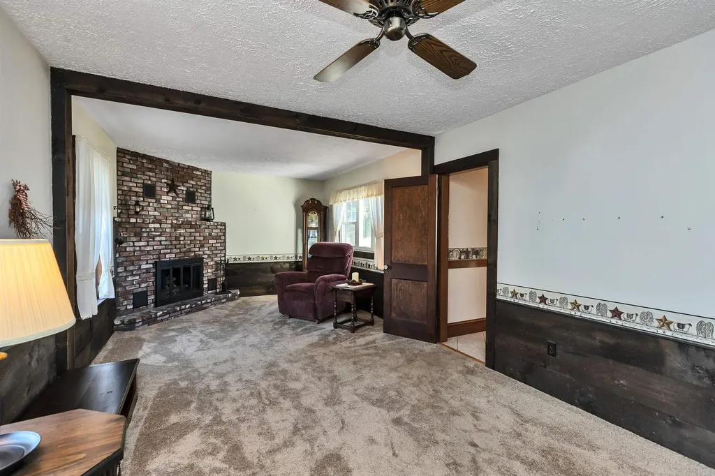1061 Merrill Street Manchester NH 03103