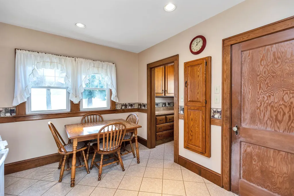 1061 Merrill Street Manchester NH 03103