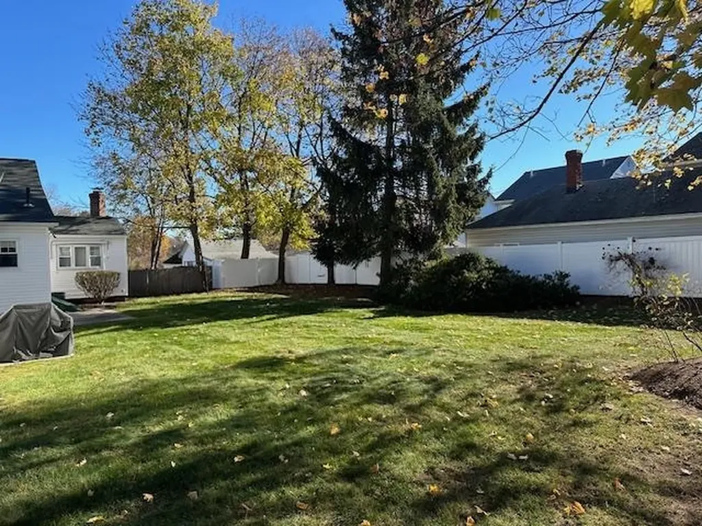 1061 Merrill Street Manchester NH 03103