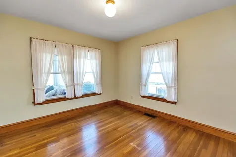 1061 Merrill Street Manchester NH 03103