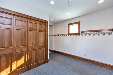 1061 Merrill Street Manchester NH 03103