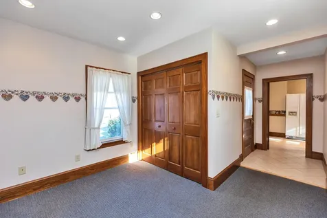 1061 Merrill Street Manchester NH 03103