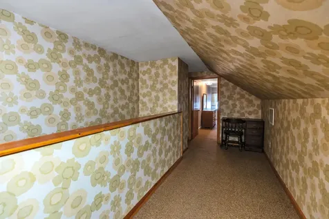 1061 Merrill Street Manchester NH 03103