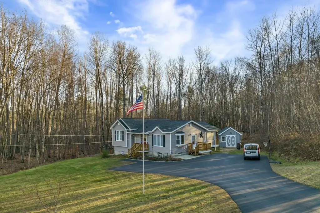 65 Silver Lane Northfield NH 03276