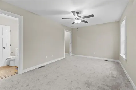 41 Gardner Lane Waterbury VT 05676