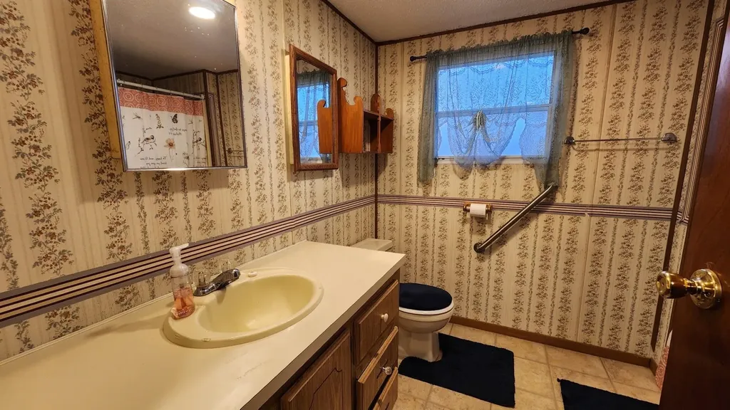 1096 Duck Pond Road Barton VT 05822