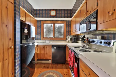 118 Hawk Hollow Lane Plymouth VT 05056