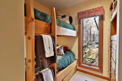118 Hawk Hollow Lane Plymouth VT 05056