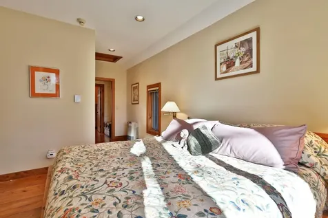 118 Hawk Hollow Lane Plymouth VT 05056