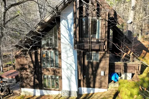 118 Hawk Hollow Lane Plymouth VT 05056