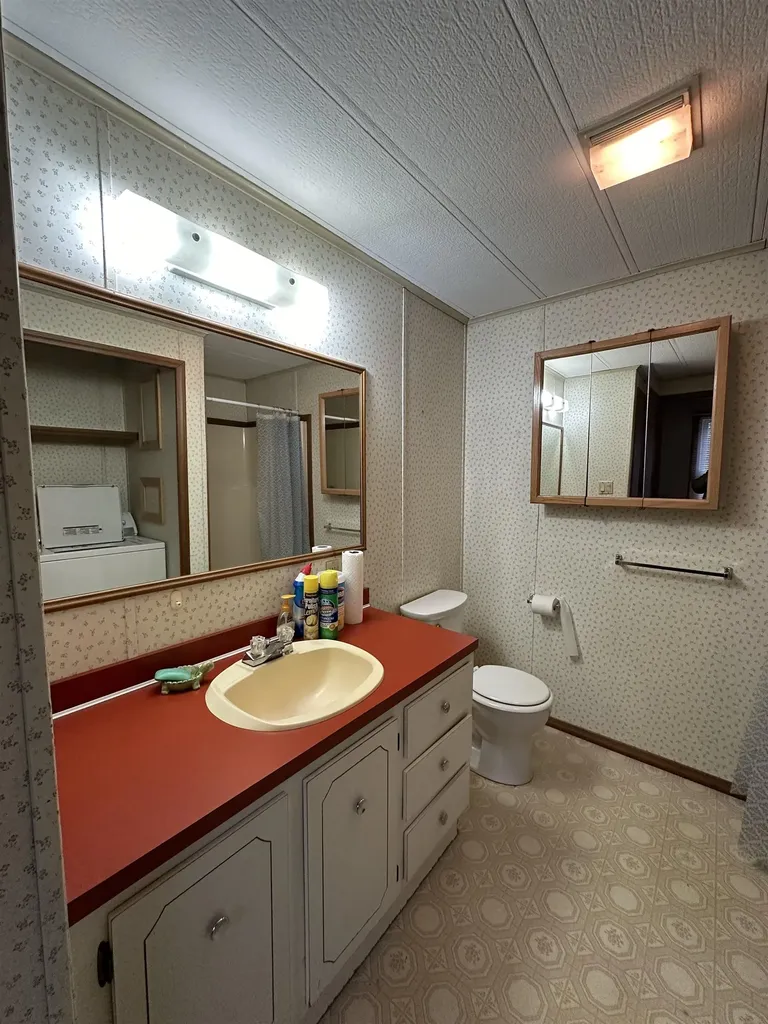 7 Deepwood Park Brattleboro VT 05301