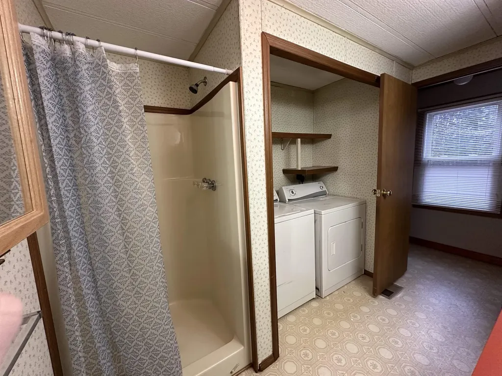 7 Deepwood Park Brattleboro VT 05301