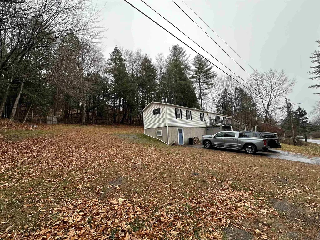 7 Deepwood Park Brattleboro VT 05301