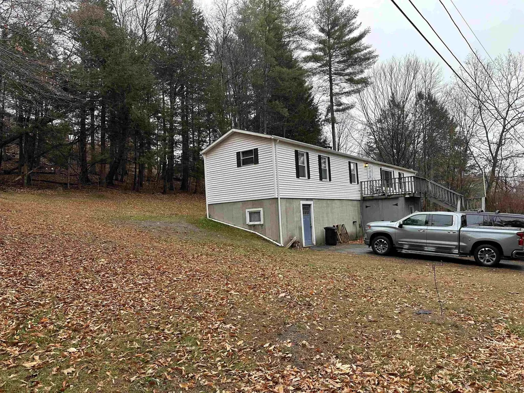 7 Deepwood Park Brattleboro VT 05301