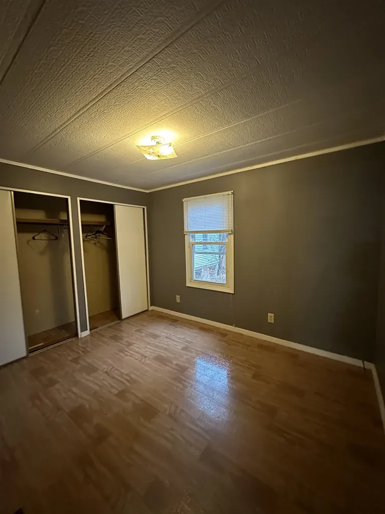 7 Deepwood Park Brattleboro VT 05301