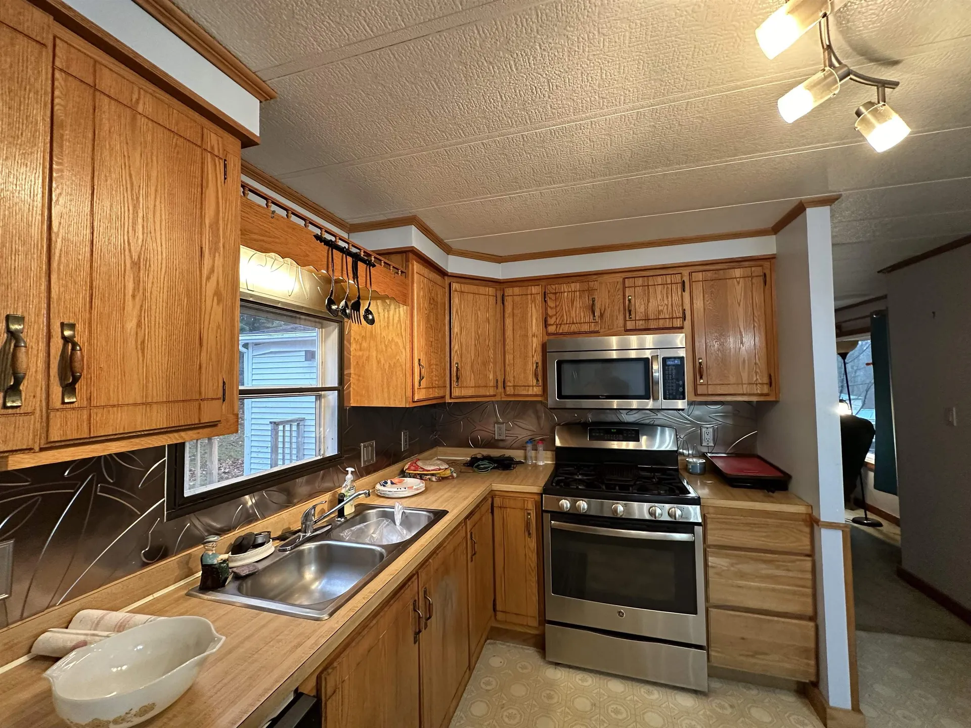 7 Deepwood Park Brattleboro VT 05301