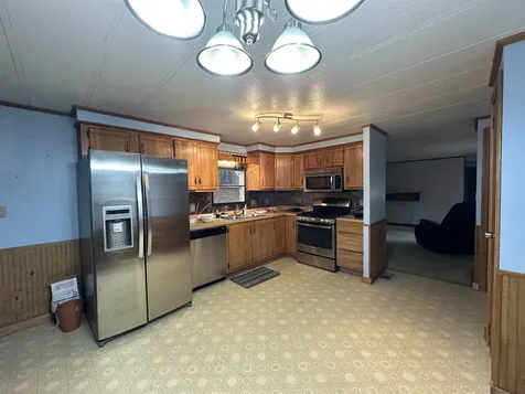 7 Deepwood Park Brattleboro VT 05301