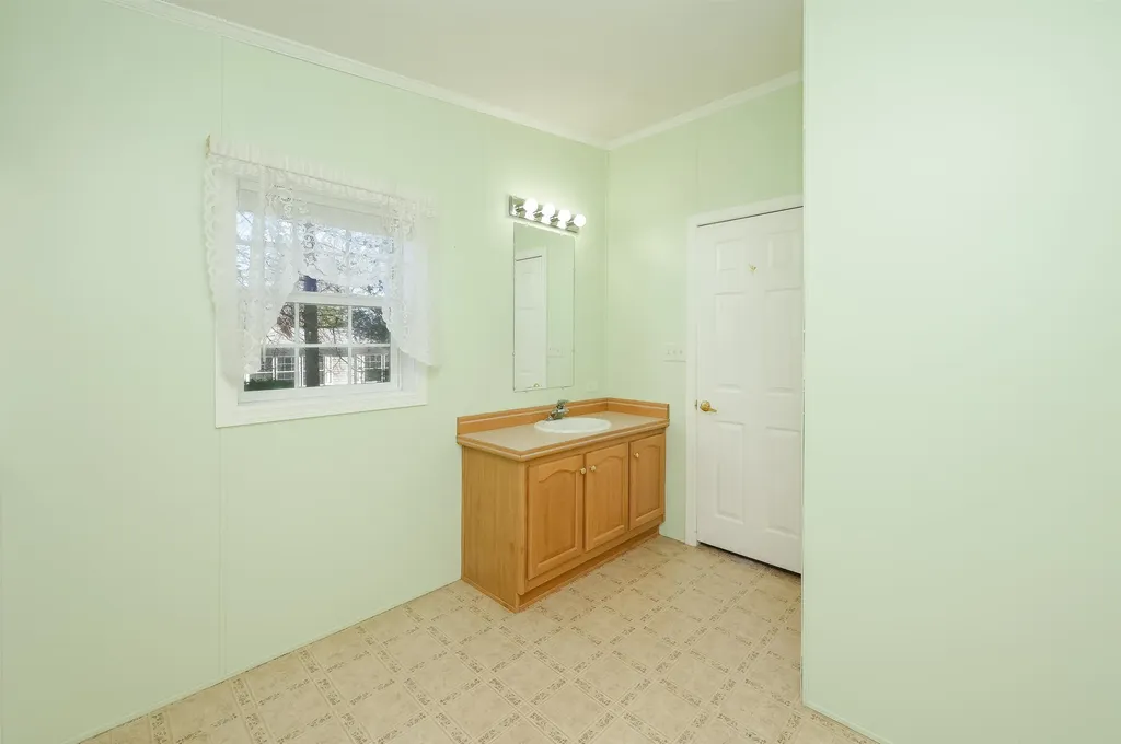 115 Eagle Drive Rochester NH 03868